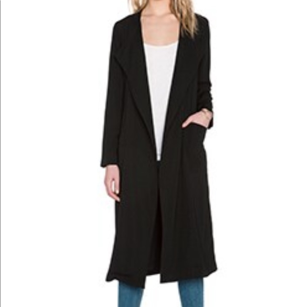 Line & dot black jacket